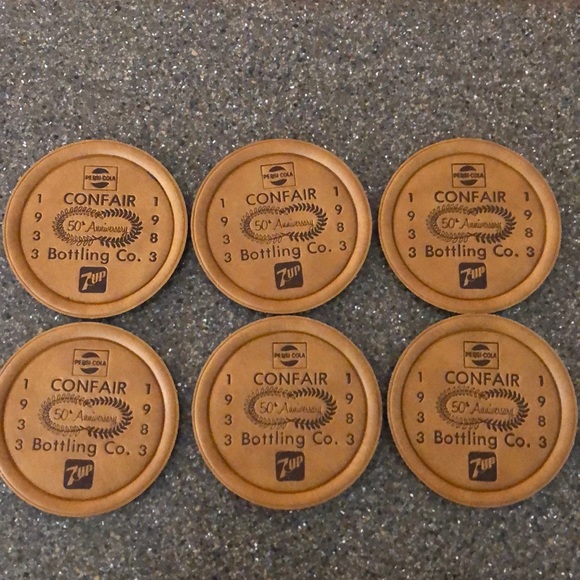 Pepsi-7up collectible coaster set - Picture 3 of 7